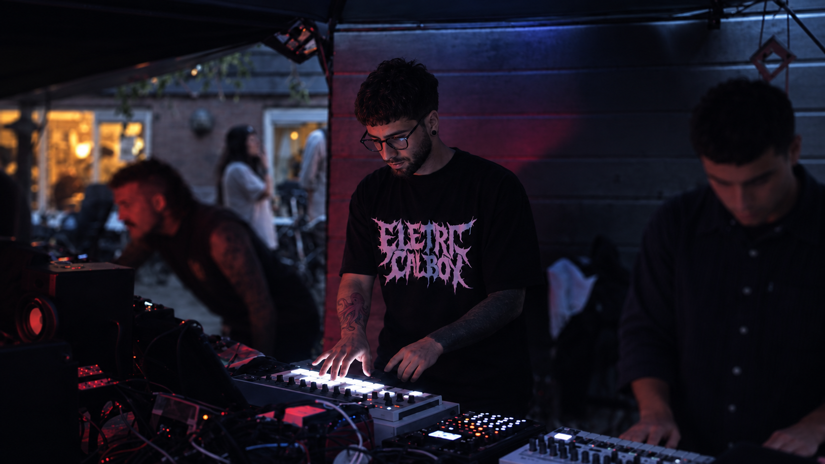AGOSTO performing a live DJ set